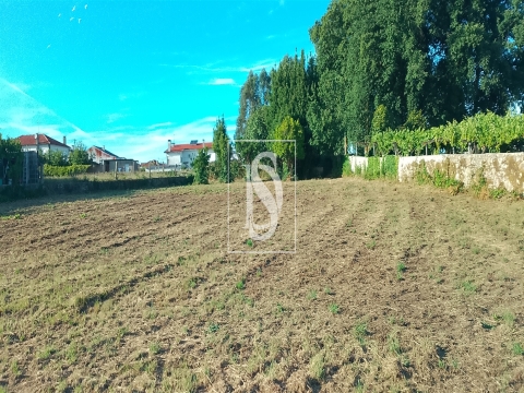 Terreno em Meixomil